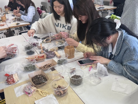 照片2_resized.jpg